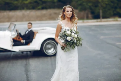elegant-wedding-limo